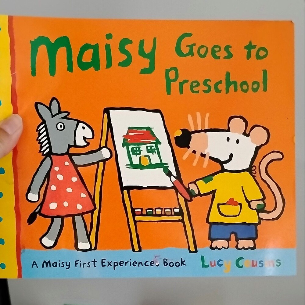 Lucy Cousins Maisy Goes to Preschool (Maisy First Experiences) 2010 TPB